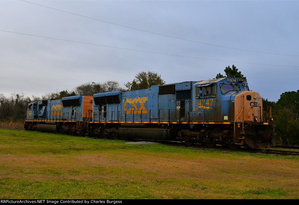 CSX 4747